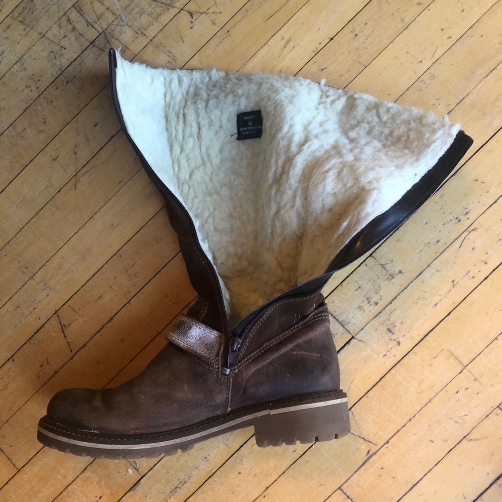 Woman winter boot . - Picture 3 of 3